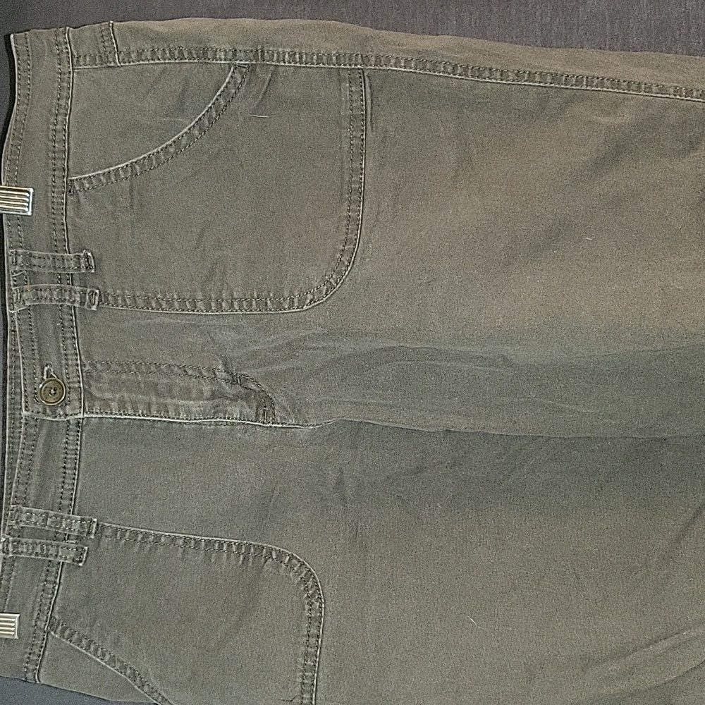 gloria vanderbilt capris